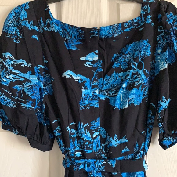 Ann Taylor Floral Toile Square Neck Shift Dress - Picture 8 of 9